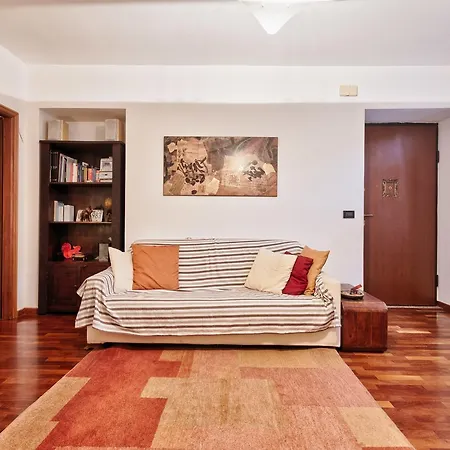 Apartment Crocetta&politecnico Huge *